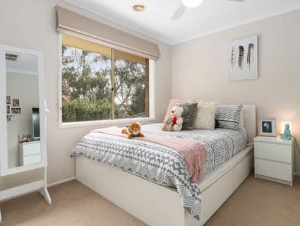 10 Sweet Gum Place, Sandhurst - Thumbnail 8