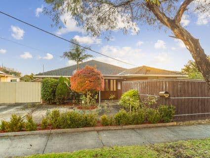 180 Karingal Drive, Frankston - Image 1