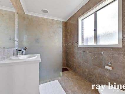 2 Lucy Crescent, Greenvale - Thumbnail 6