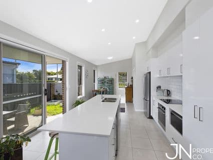 58 Manuka Parade, Gorokan - Thumbnail 2