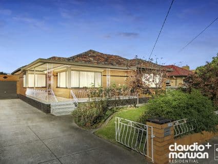 404, Fawkner - Image 1