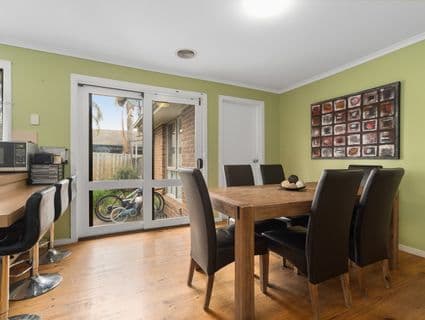 12 Greenwood Drive, Carrum Downs - Thumbnail 5