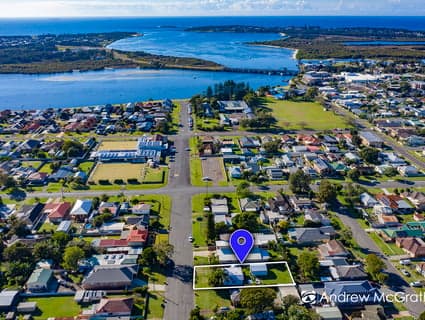 404, Swansea - Image 1
