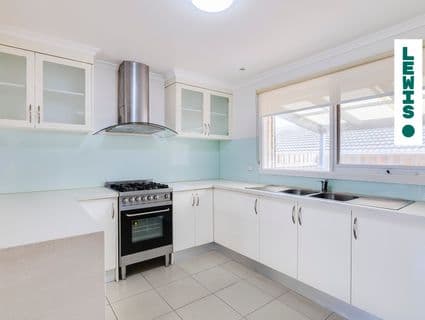 2/12 Willoughby Street, Reservoir - Thumbnail 2