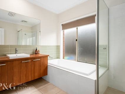 43 Datura Avenue, Cranbourne North - Thumbnail 8