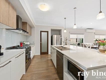 460 Brookfield Boulevard, Mickleham - Thumbnail 5