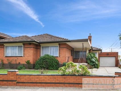 19 May Street, Glenroy - Image 1