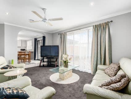 11 Pentland Drive, Narre Warren - Thumbnail 2