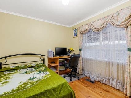 9 Somerlayton Crescent, Fawkner - Thumbnail 5