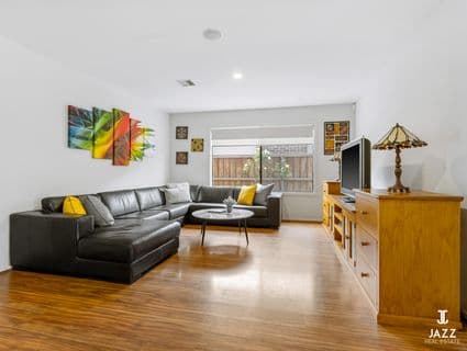 29 Cloudy Crescent, Point Cook - Thumbnail 6
