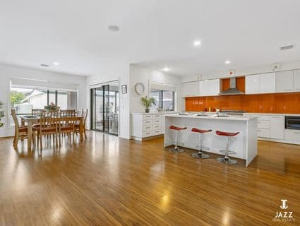 29 Cloudy Crescent, Point Cook - Thumbnail 7