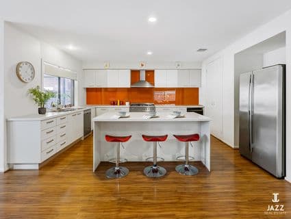 29 Cloudy Crescent, Point Cook - Thumbnail 8