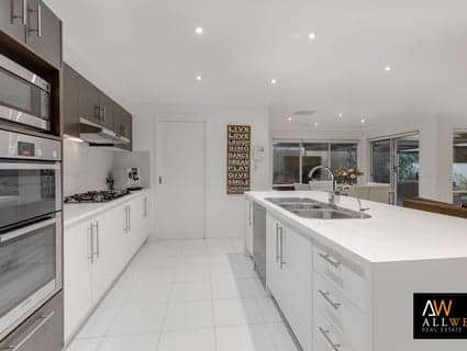 22 Netherton Place, Caroline Springs - Thumbnail 6