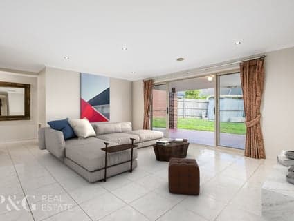8 Palais Close, Narre Warren South - Thumbnail 5