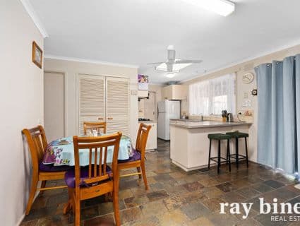 8 Arnside Crescent, Westmeadows - Thumbnail 3