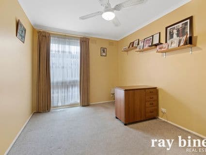 8 Arnside Crescent, Westmeadows - Thumbnail 8