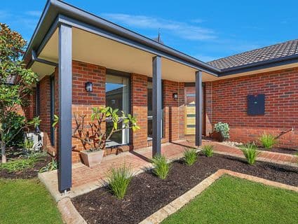 8 Summerfield Drive, Mornington - Thumbnail 2