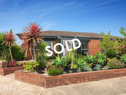 20 Strathaird Drive, Narre Warren South - Image 1