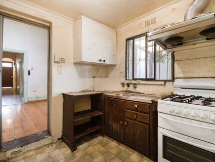 12 Harker Street, North Melbourne - Thumbnail 4