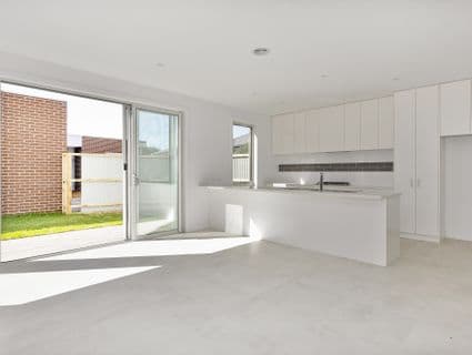 2/24 South Road, Rosebud - Thumbnail 3