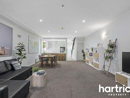 7/10-12 Park Road, Cheltenham - Image 1