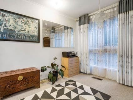 19 Lerwick Court, Frankston - Thumbnail 3