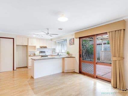40 Lyrebird Drive, Carrum Downs - Thumbnail 2