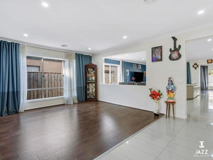 10 Mallee Street, Point Cook - Thumbnail 5