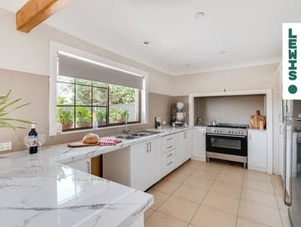 47 Cumberland Crescent, Thomastown - Thumbnail 2