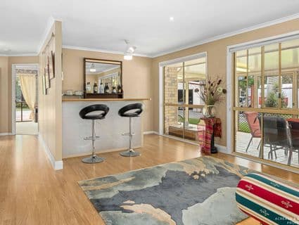 27 Pharlap Court, Ningi - Thumbnail 4