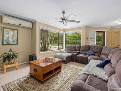 27 Pharlap Court, Ningi - Thumbnail 7