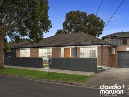 404, Glenroy - Image 1