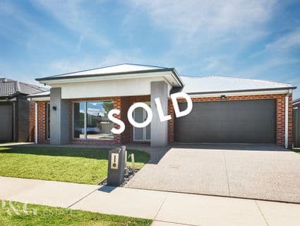 7 Burchill Avenue, Cranbourne East - Image 1
