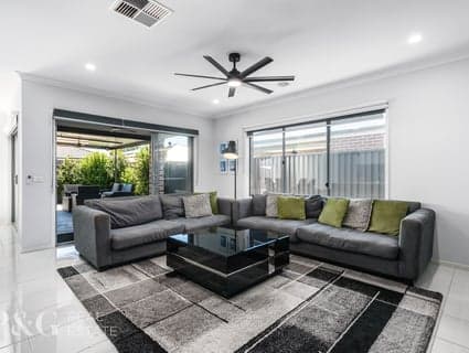7 Burchill Avenue, Cranbourne East - Thumbnail 5