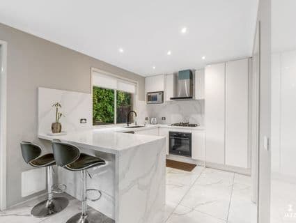 53 Kirkstone Road, Point Cook - Thumbnail 4