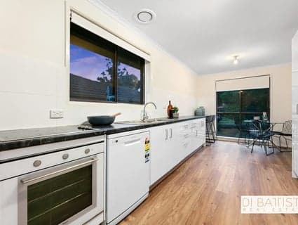 33 Copeland Road, Westmeadows - Thumbnail 5
