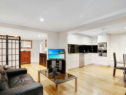 9 Woodland Crescent, Murarrie - Thumbnail 4