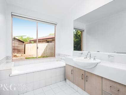 6 Rupertswood Rise, Narre Warren South - Thumbnail 6