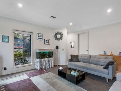2/4 Bayview Road, Frankston - Thumbnail 3