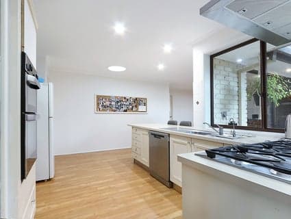 10 Pamela Place, Mornington - Thumbnail 5