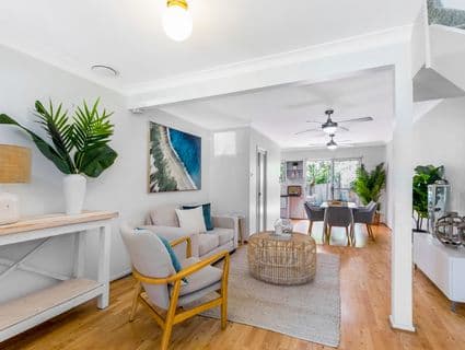 1/97 Lake Shore Drive, North Avoca - Thumbnail 2