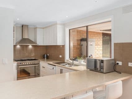 8 Bellevue Crescent, Seaford - Thumbnail 4