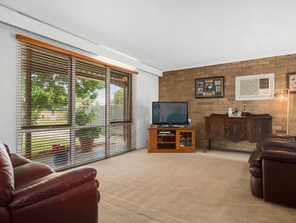 8 Bellevue Crescent, Seaford - Thumbnail 6