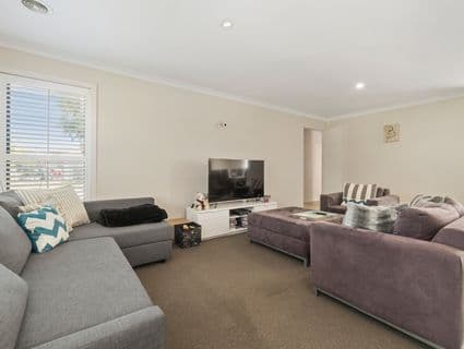 1 Beldale Court, Sandhurst - Thumbnail 4