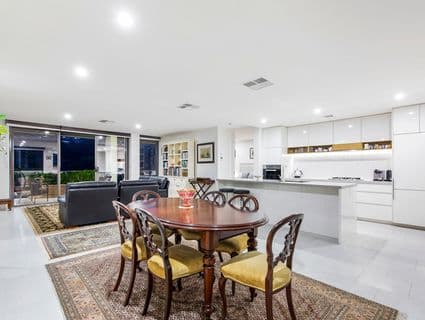 510/6 Pine Tree Lane, Terrigal - Image 1