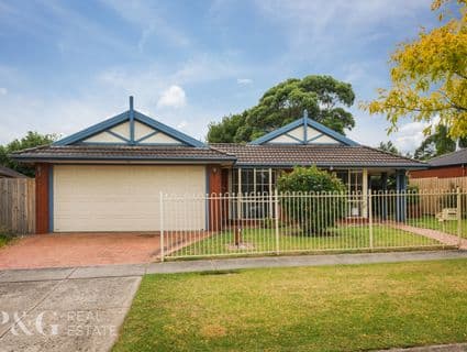 49 Strathaird Drive, Narre Warren South - Thumbnail 2