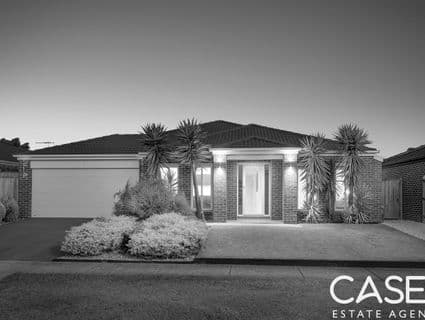42 Dan Morgan Drive, Cranbourne East - Image 1