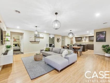 42 Lemon Grove, Cranbourne West - Thumbnail 5