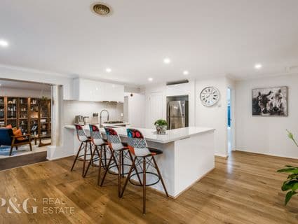 5 Taunton Court, Narre Warren South - Thumbnail 4