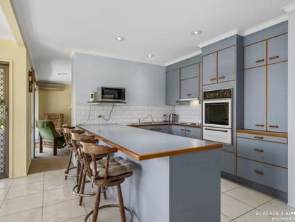 56 Jocelyn Street, Caboolture - Thumbnail 5